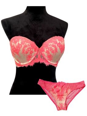 *Comes with Straps* Rare Victorias Secret Dream Angel Multiway Set